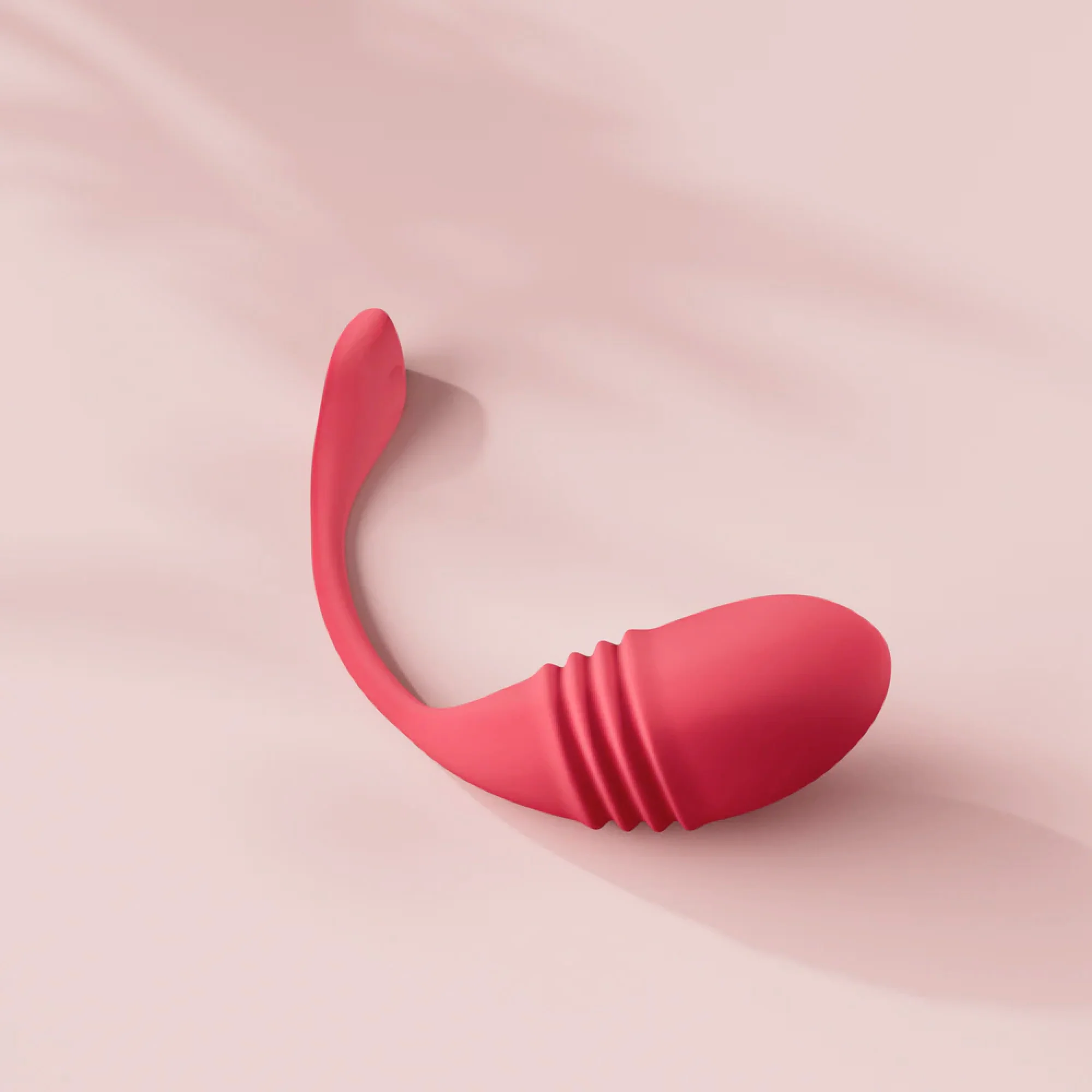 Lovense Vulse Rechargeable Silicone Thrusting Egg Vibrator - Image 5