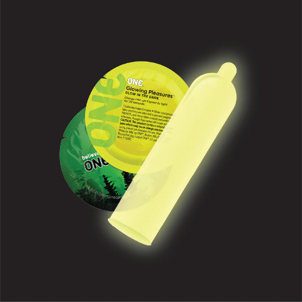 ONE Glowing Pleasure 3 Count Glow In The Dark Latex Condoms - Image 2